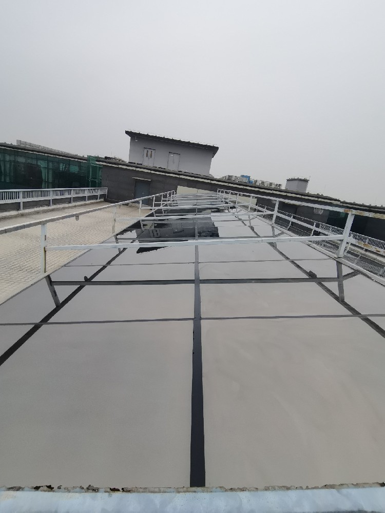 大廈陽(yáng)光頂外貼專用防曬隔熱膜